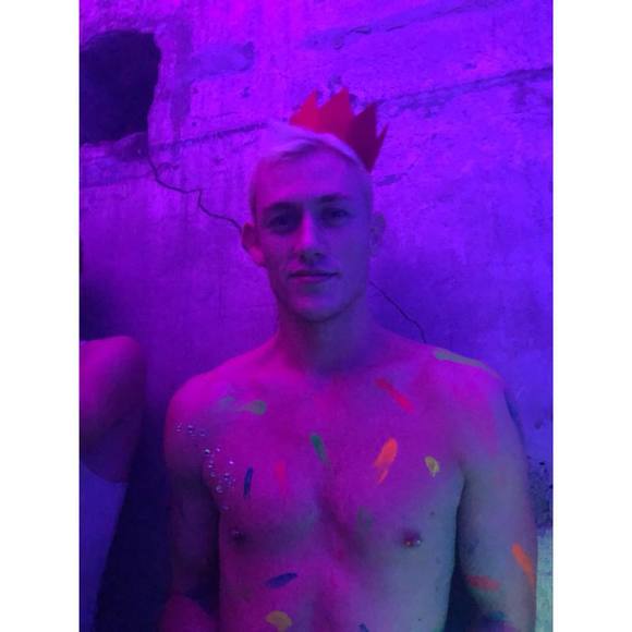 Meet your Posher, Jonathan - Picture 1 of 1